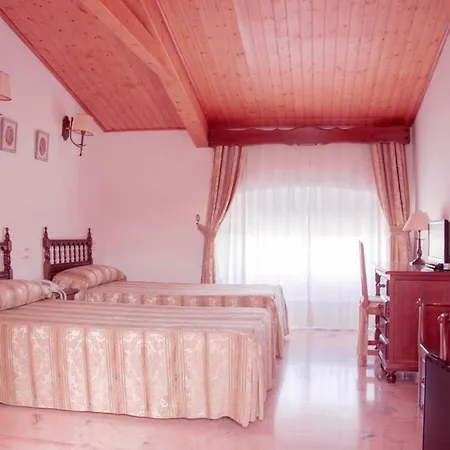 Hotell Victoria Trujillo